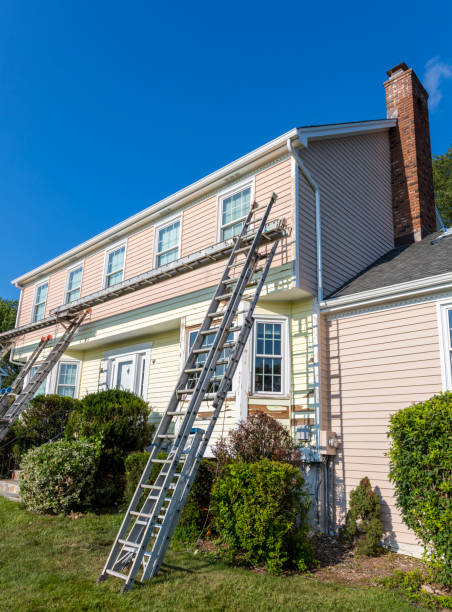 Siding Removal and Disposal in Willoughby, OH